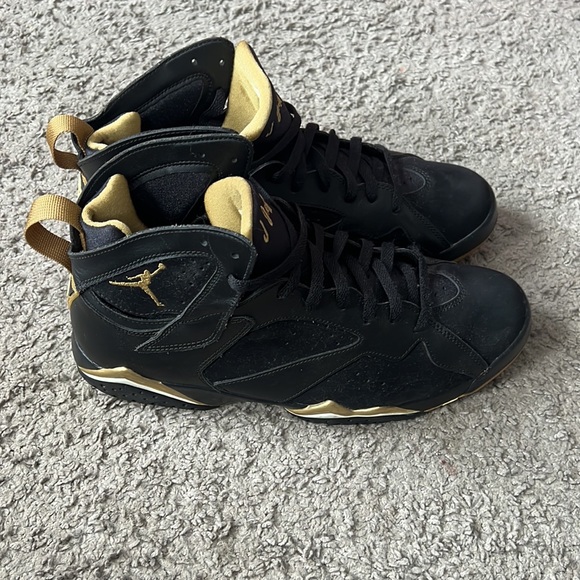 EUC Mens Jordan 7s (part of Gold Moments Pack) Size 11.5 - Picture 4 of 5